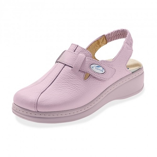 Nursing Shoes in Lilac Leather with Heel Strap in Size 36