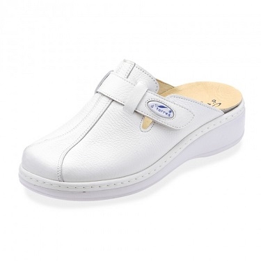 Nurses Ultra Lite Leather Comfort Shoe in White Size 37