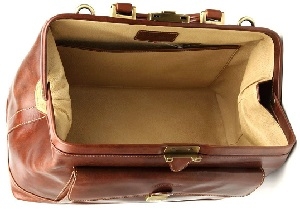 Biella Leather Bag For Women In Chestnut