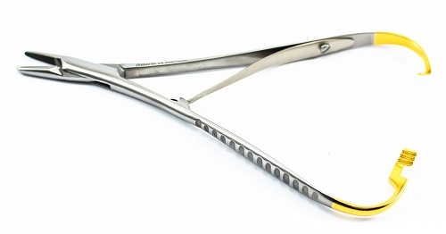 MATHIEU-DELICATE TC Needle Holder 14 cm