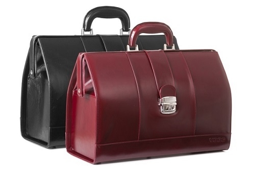 Stylish Doctors Leather  Bag  in Burgundy 