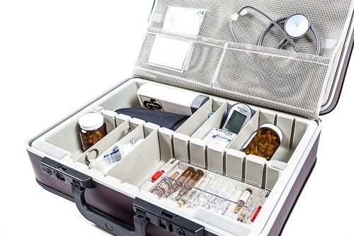  Doctors Case with a Laptop Compartment Black